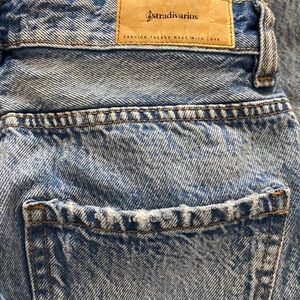 stradivarius mom jeans